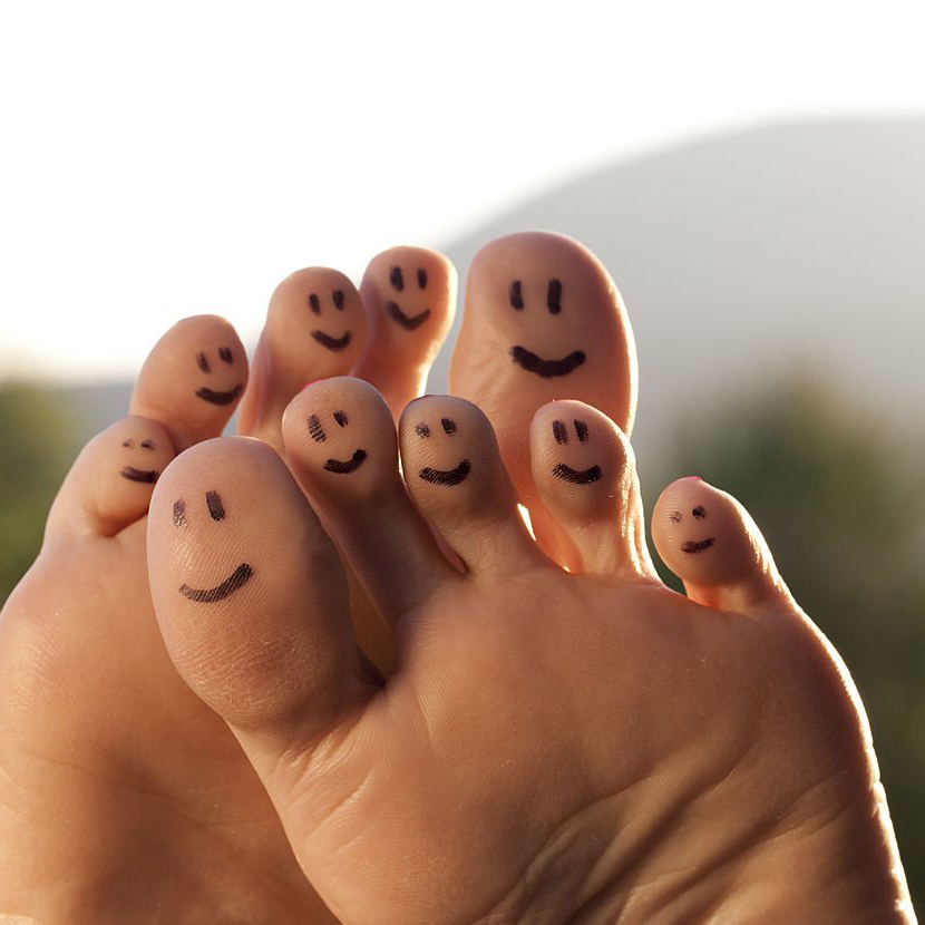 toes